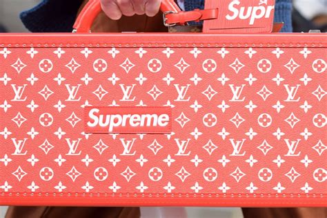 supreme lv collab bag|louis vuitton supreme.